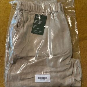 Quince Men’s European Linen Pants size small 32” color driftwood tan NWT